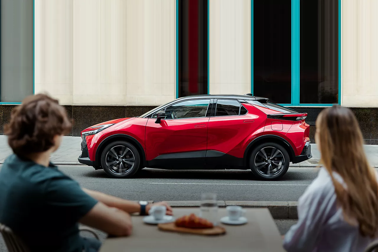 Oferta C-HR Hybrid