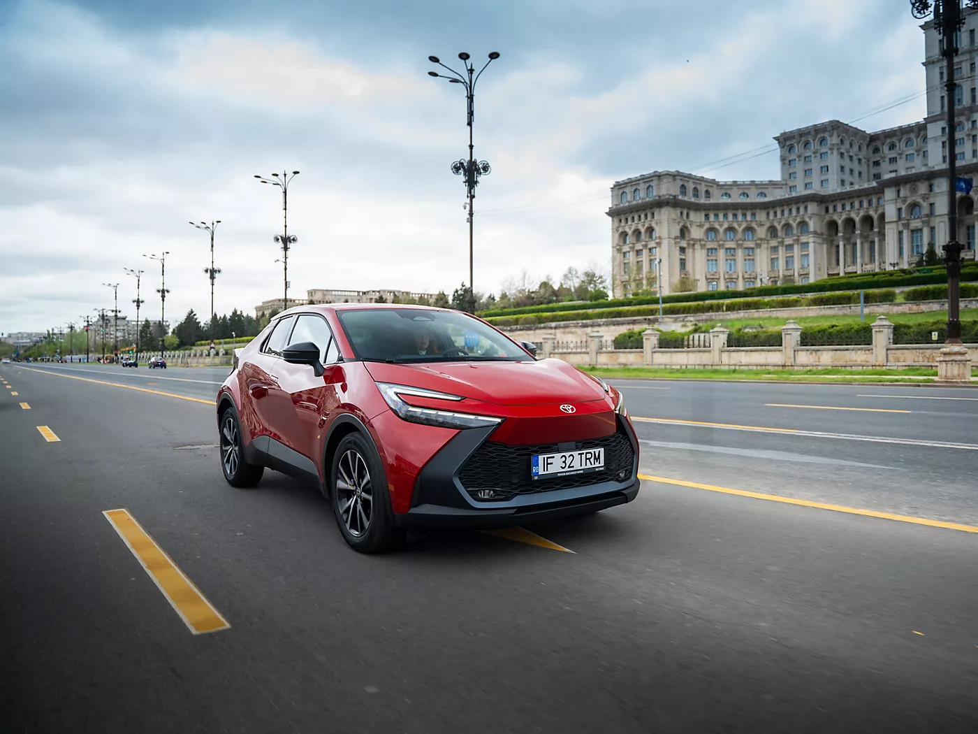 Oferta Toyota C-HR Hybrid